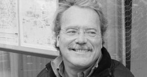 ENTREVISTA¬ Las redes son el espejismo más grande que hemos creado: Barrera Tyszka