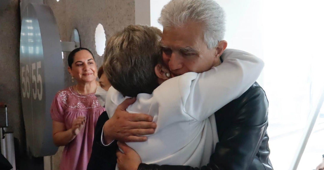 Roberto Canseco, exjefe de Cancillería en la Embajada de México en Ecuador, y Raquel Serur, exembajadora de México en Ecuador.