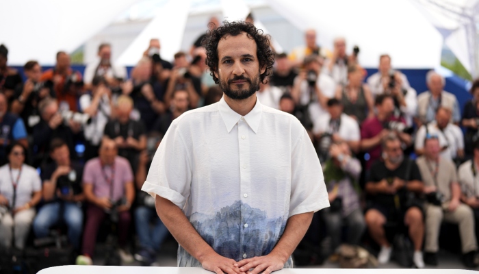 El director Ali Abbasi posa en la sesión de la película 'The Apprentice' en la 77a edición del Festival de Cine de Cannes en Francia el martes 21 de mayo de 2024.