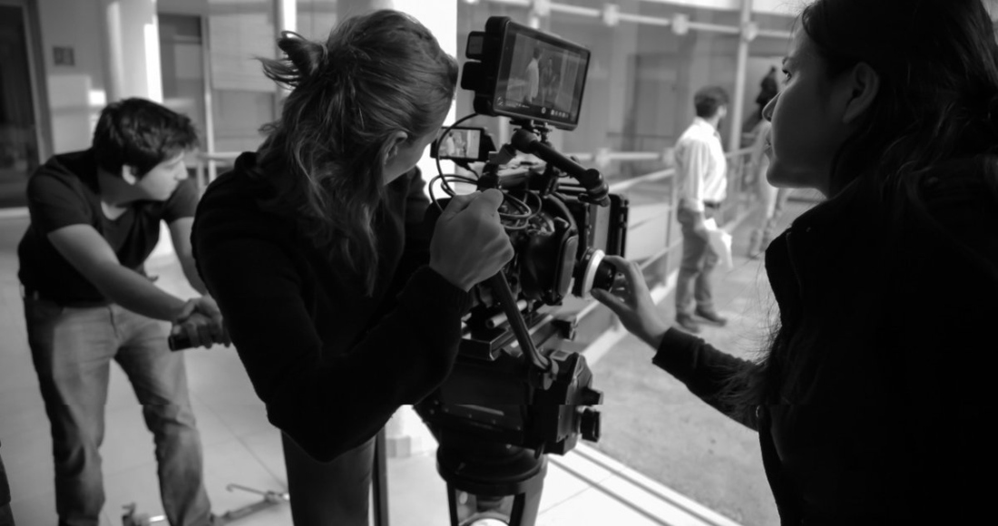 Esta escuela contará con instalaciones y equipos de alta tecnología, además de un cuerpo docente compuesto por profesionales activos en la industria. 