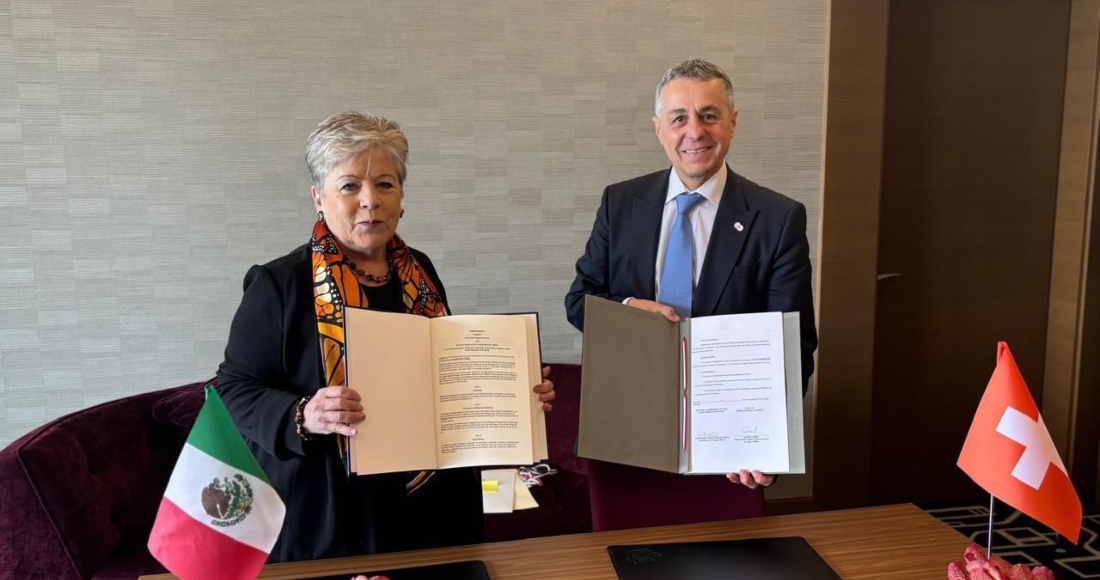 Con la firma del acuerdo, Suiza dará apoyo a México para realizar asuntos consulares importantes en Ecuador, los cuales quedaron afectados tras la ruptura de relaciones diplomáticas entre ambas naciones en abril pasado.