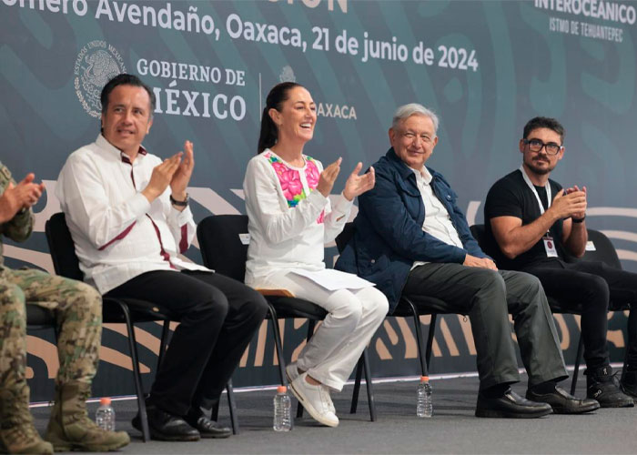 amlo-sheinbaum-gira-tren-interoceanico-3