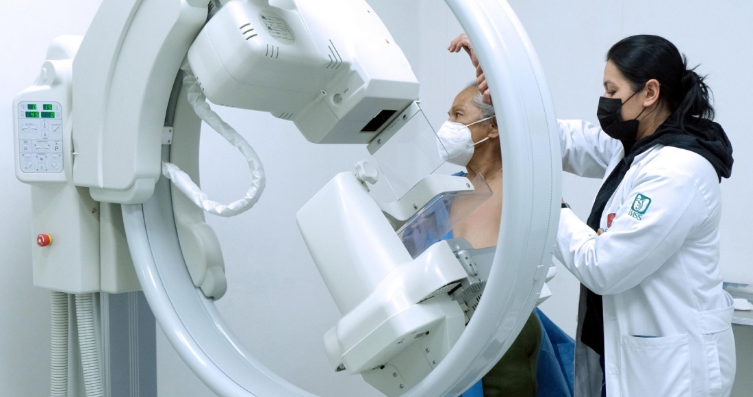 También se observó un aumento de la tasa de cáncer de ovario en los estudios sobre la exposición profesional de las mujeres expuestas al talco en la industria papelera.
