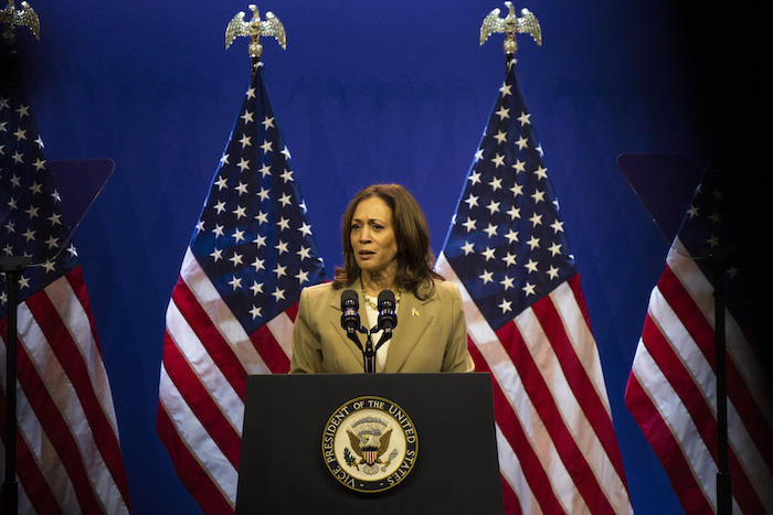 La Vicepresidenta Kamala Harris habla durante un evento en Filadelfia, el sábado 13 de julio de 2024.