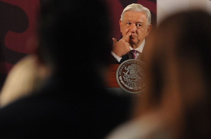 El Presidente Andrés Manuel López Obrador criticó al Consejo Coordinador Empresarial (CCE) por el llamado que hizo al Instituto Nacional Electoral (INE) y al Tribunal Electoral del Poder Judicial de la Federación (TEPJF) a limitar a Morena en el Congreso para evitar una presunta "sobrerrepresentación".