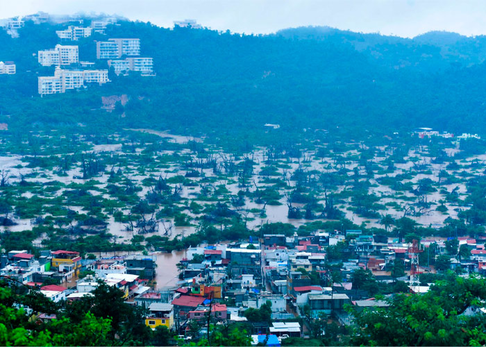 acapulco-bajo-agua-john-2