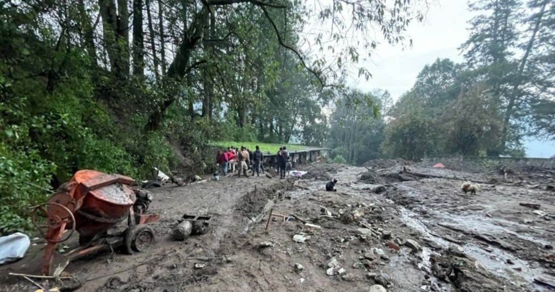 El sábado pasado, debido a las fuertes lluvias, un desgajamiento de un cerro dejó en 10 personas fallecidas y tres rescatadas.