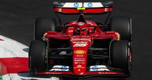 Carlos Sainz se llevó la segunda práctica del 
Gran Premio de México. Foto: @Instagram scuderiaferrari.