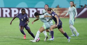 La Selección Mexicana Femenil Sub-17 consumó su fracaso en este año, pues quedaron fuera en la primera ronda del mundial de la República Dominicana tras perder sus últimos dos partidos frente a Corea del Norte e Inglaterra. Foto: X @Miseleccionfem