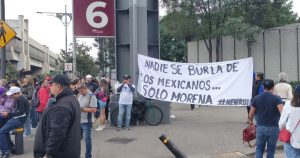 Este domingo se lleva a cabo el GP de México, donde el piloto mexicano Sergio Pérez largará en el penúltimo lugar tras una desastrosa sesión de clasificación.