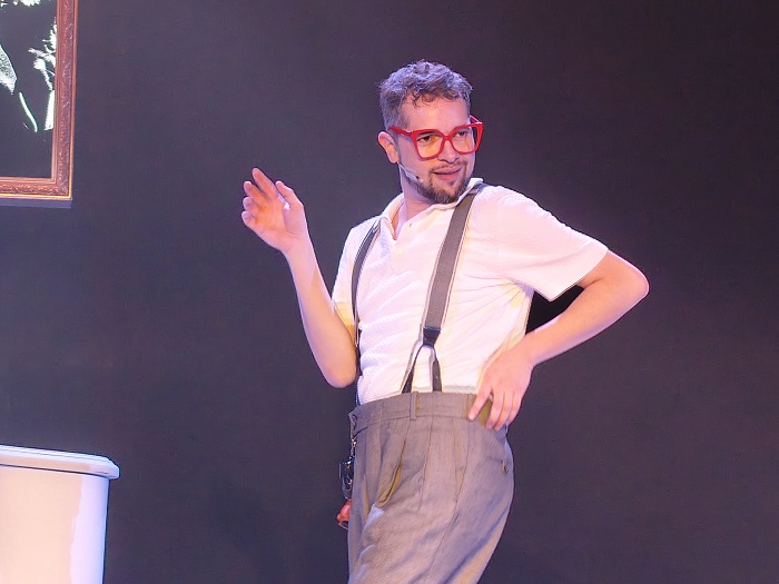 Iker Madrid brilla en Asesinato para dos.