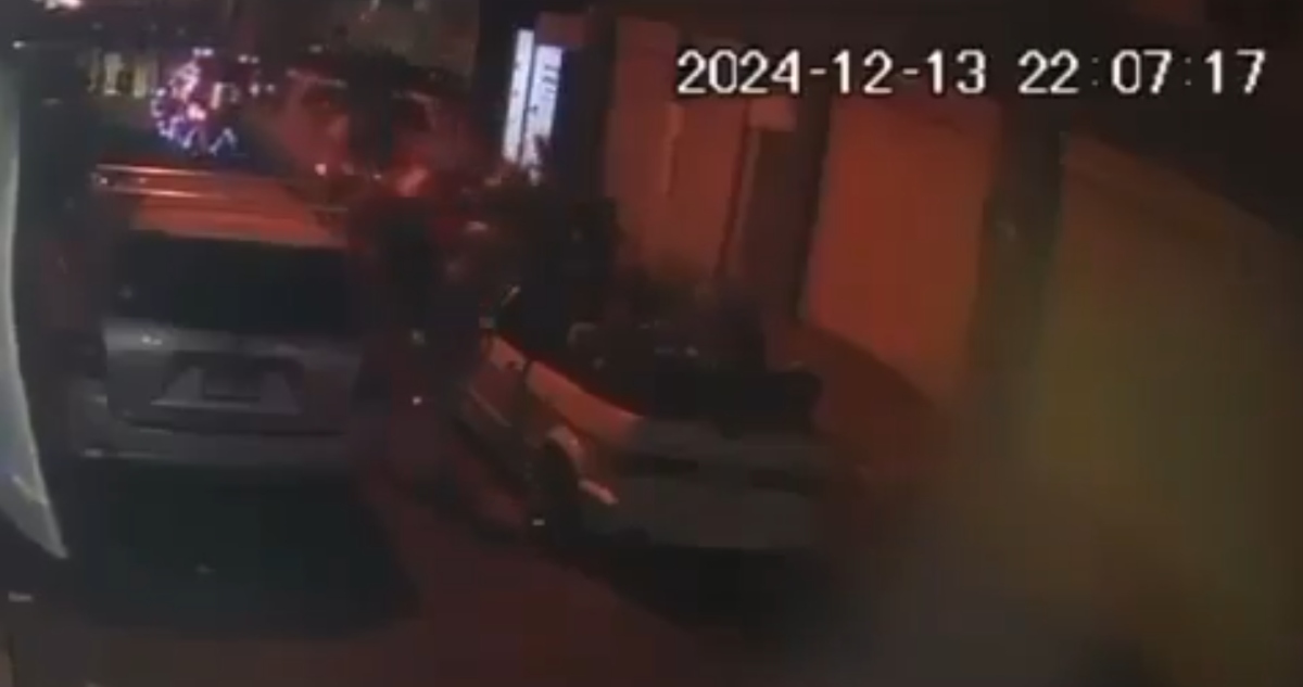 Conductor atropella a gente en Los Reyes