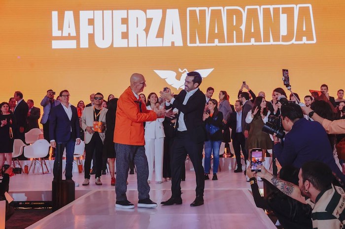 Jorge Álvarez Máynez es dirigente de MC