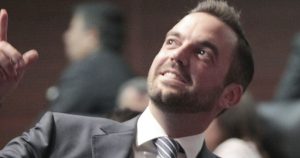 Lavalle fue acusado de recibir sobornos