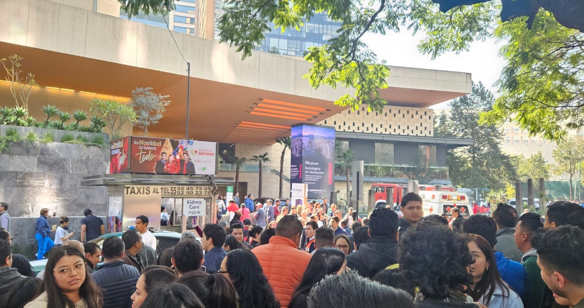 Incendio en Plaza Miyana provoca evacuación