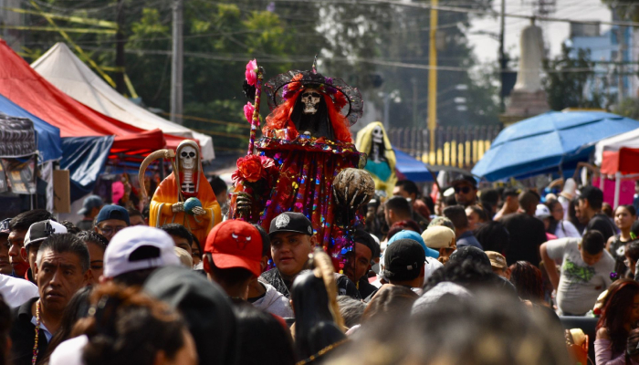 Muchas personas que han estado al borde de la muerte y han sido reanimadas aseguran haber experimentado vivencias similares, lo que se conoce como “experiencias cercanas a la muerte” (ECM).