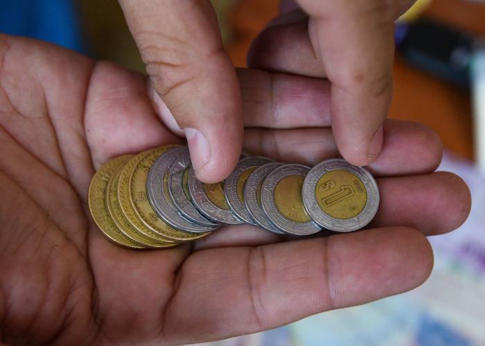 Durante el cuarto trimestre de 2024, el Producto Interno Bruto (PIB) de México disminuyó 0.6 por ciento en términos reales marcando su primera caída desde 2021.