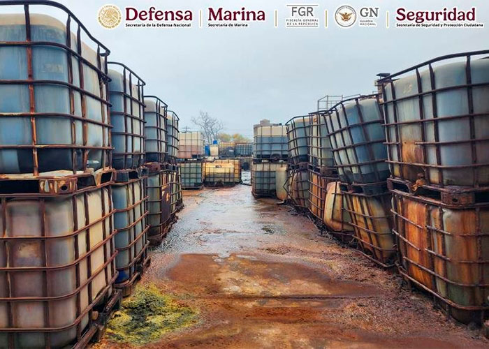 Gabinete de Seguridad catea inmueble en Nuevo León y asegura sustancias químicas para elaboración de drogas.