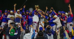 Leones del Escogido vencen a Charros y se coronan campeones de la Serie del Caribe.