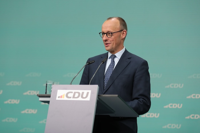 Friedrich Merz, el líder de la Unión Demócrata Cristiana (CDU), será con toda probabilidad el próximo Canciller de Alemania después de que su partido fuera el más votado en las elecciones del domingo 23 de febrero.