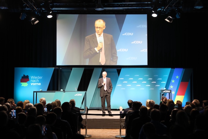 Friedrich Merz, el líder de la Unión Demócrata Cristiana (CDU), será con toda probabilidad el próximo Canciller de Alemania después de que su partido fuera el más votado en las elecciones del domingo 23 de febrero.