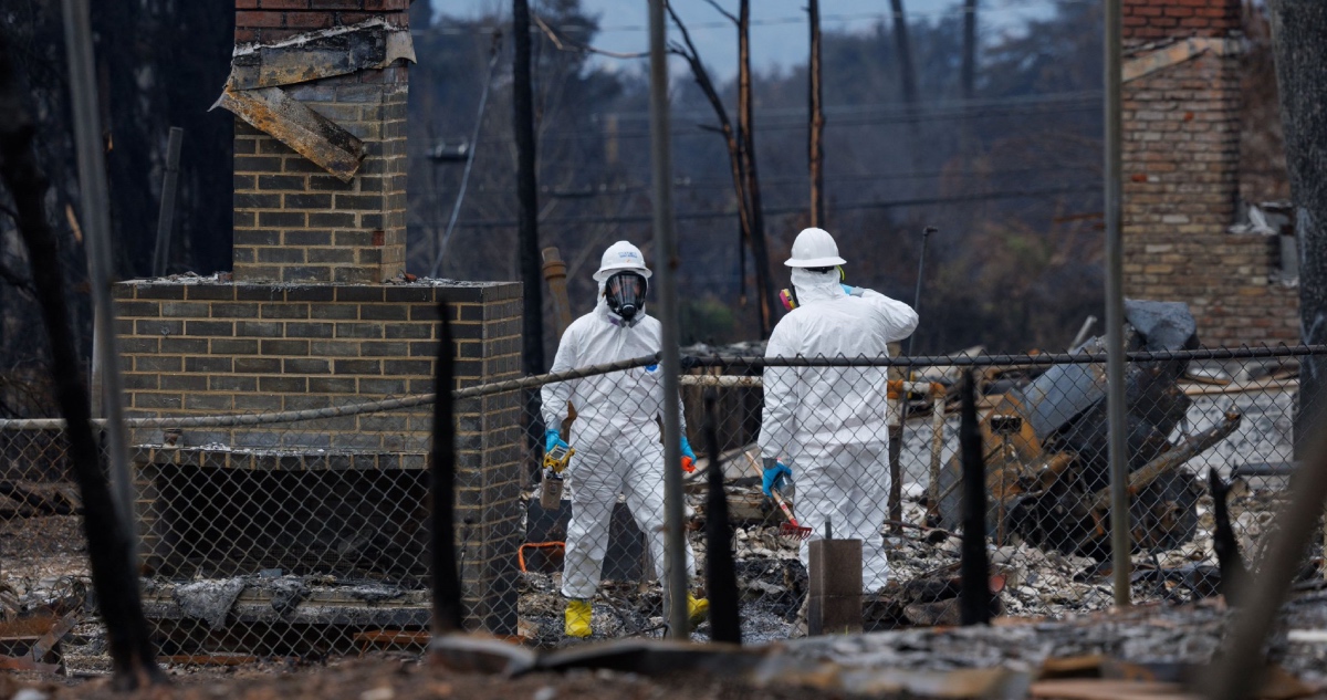 Contenidos al 100% los incendios Eaton y Palisades.