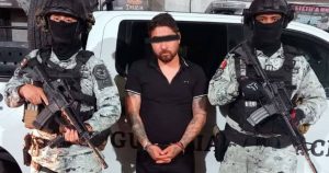 Christian Alejandro “N”, alias “El Cholo”, líder del Cártel Santa Rosa de Lima (CSRL), fue capturado en el municipio de Dolores Hidalgo, Guanajuato.