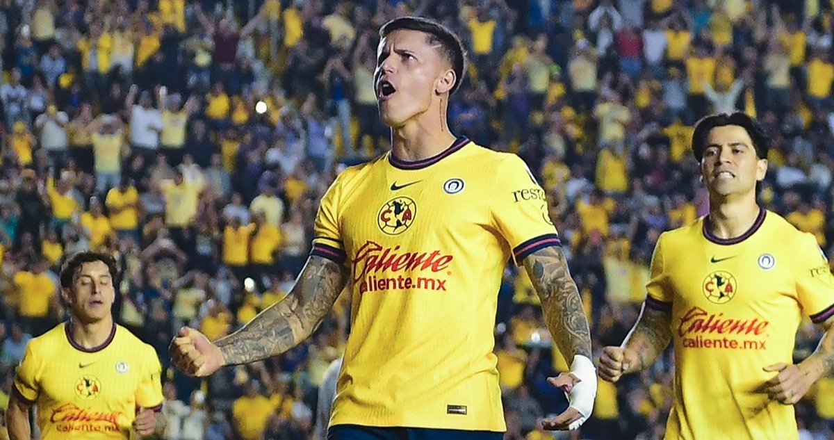 América sigue como patrón de la Liga MX al domar a los Tigres de la UANL 3-0.