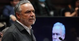 Iniciativa para eliminar fuero