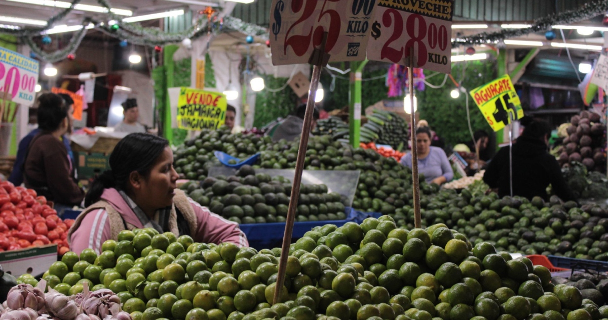 INEGI dio a conocer que la inflación anual repuntó en febrero y se ubica en 3.77%; ¿qué productos subieron?