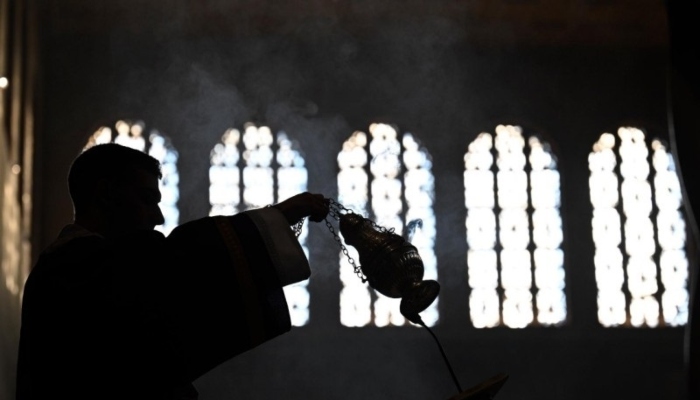 El Papa permanece estable y sin ningún episodio de insuficiencia respiratoria, según el Vaticano.