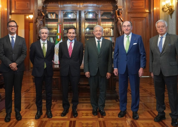 AMLO y Rogelio Ramírez de la O