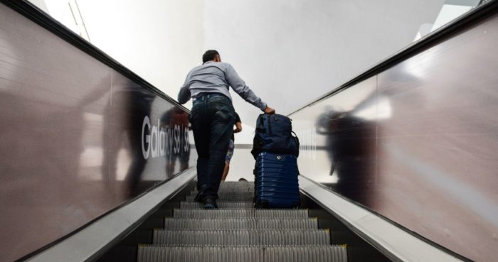 Recuerda que estos días de descanso obligatorio son adicionales a las vacaciones que la o el trabajador tiene derecho por su antigüedad, por lo que no deben ser descontados del periodo vacacional.