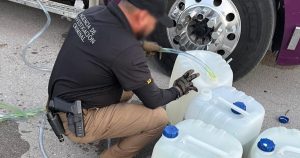 En Durango y Coahuila aseguran 250 litros de heroína y 47 kilos de metanfetamina