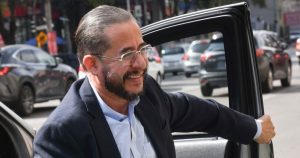 Las últimas décadas han sido devastadoras para erosionar al laicismo, importante legado de la Ilustración que se significa no por agredir a las religiones y los cultos –cosa distante de su espíritu–, sino precisamente para que en un marco de tolerancia y seguridad todos los estados puedan convivir en las diversas expresiones sin inmiscuirse en los conflictos de la vida política y el Estado.