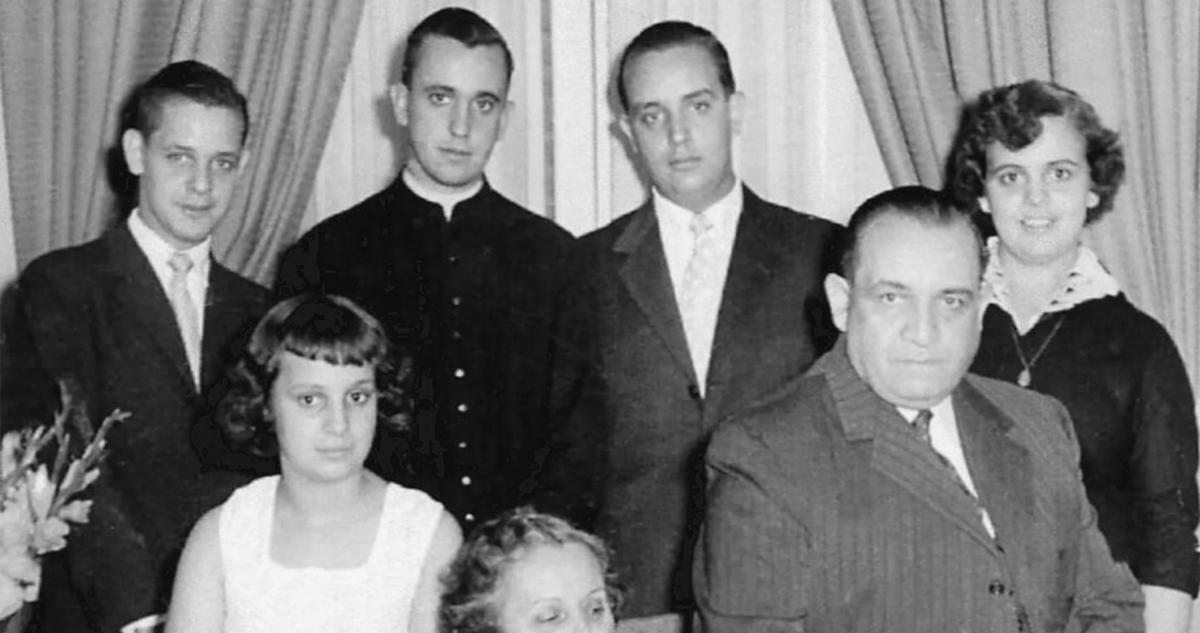 El padre Jorge Mario Bergoglio. Foto: El Vaticano