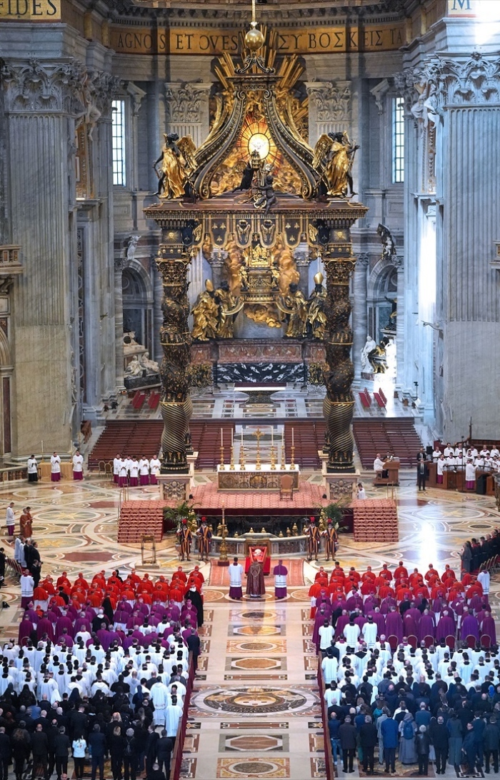 Miles despiden al Papa Francisco.