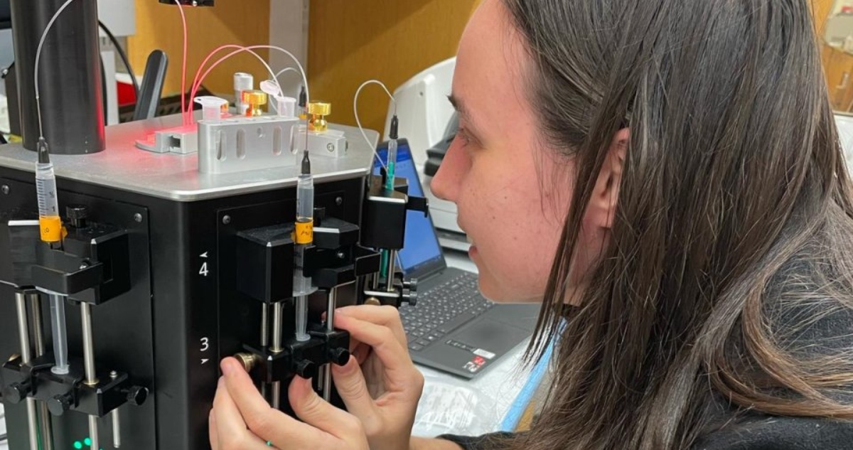 Científica rusa que trabaja en Harvard fue detenida por la migra deberá ser liberada.