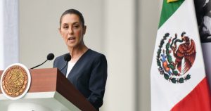 Esto para los más jóvenes: lo de Rubalcava es un error tremendo. Para mí han sido días oscuros. Releo cosas, releo algunas conferencias de AMLO y me hundo.