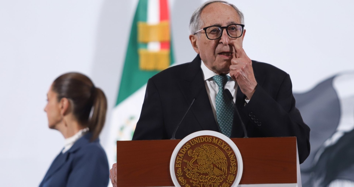 El Secretario de Salud, David Kershenobich Stalnikowitz, informó de seis casos de personas enfermas en Chiapas, derivado de la presencia del gusano barrenador.