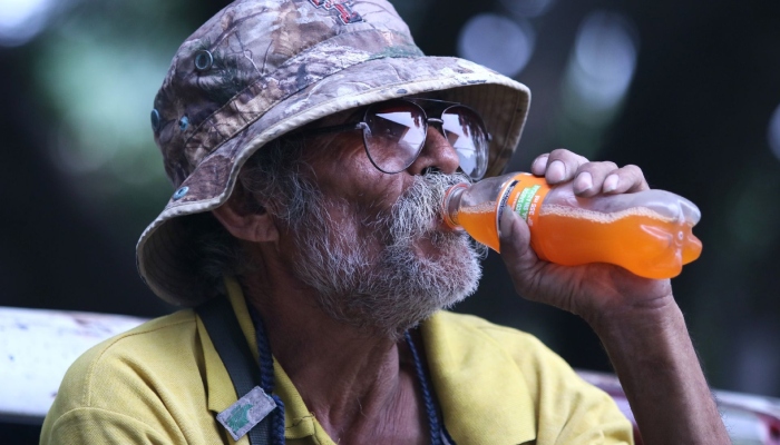 Bebidas energéticas, productos altos en azúcares que promueven padecimientos como sobrepeso, obesidad, diabetes e hipertensión.