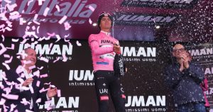 Isaac del Toro conquista la etapa 17 del Giro de Italia 2025 y se acerca al título