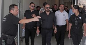 Las visas, y las consecuencias de cantarle al narco.