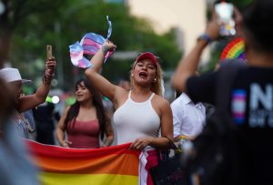 La comunidad trans es la que más apoyo ha perdido en los últimos 4 años.