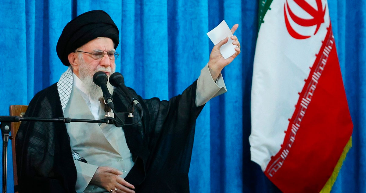 El Líder Supremo de Irán, el Ayatolá Alí Jamenei, felicitó a la nación por la "victoria" frente a Israel, en su primer mensaje televisado tras el alto al fuego.