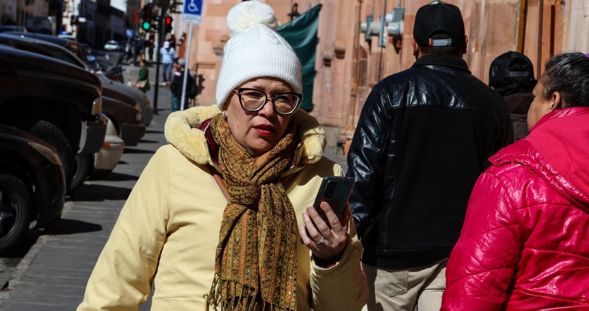 Las personas adultas mayores se volvieron blanco de delincuentes que buscan robar datos personales, bancarios o dinero con estafas virtuales, alertó la SSPC.