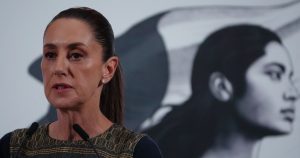 La Presidenta Claudia Sheinbaum Pardo reiteró su llamado al Gobierno de Estados Unidos (EU) y a su homólogo Donald Trump a que se atienda una reforma migratoria integral que reconozca el papel de la comunidad migrante en ese país, en lugar de responder con redadas o acciones violentas.