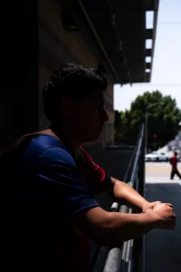 Estudiantes y padres de LAUSD temen redadas de ICE