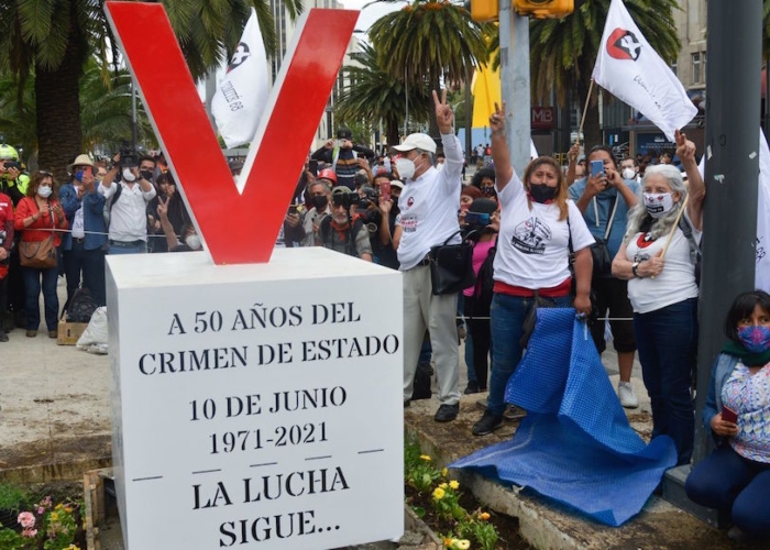La Presidenta Claudia Sheinbaum afirmó que el expediente sobre la represión estudiantil del 10 de junio de 1971, conocida como el Halconazo, continúa abierto.