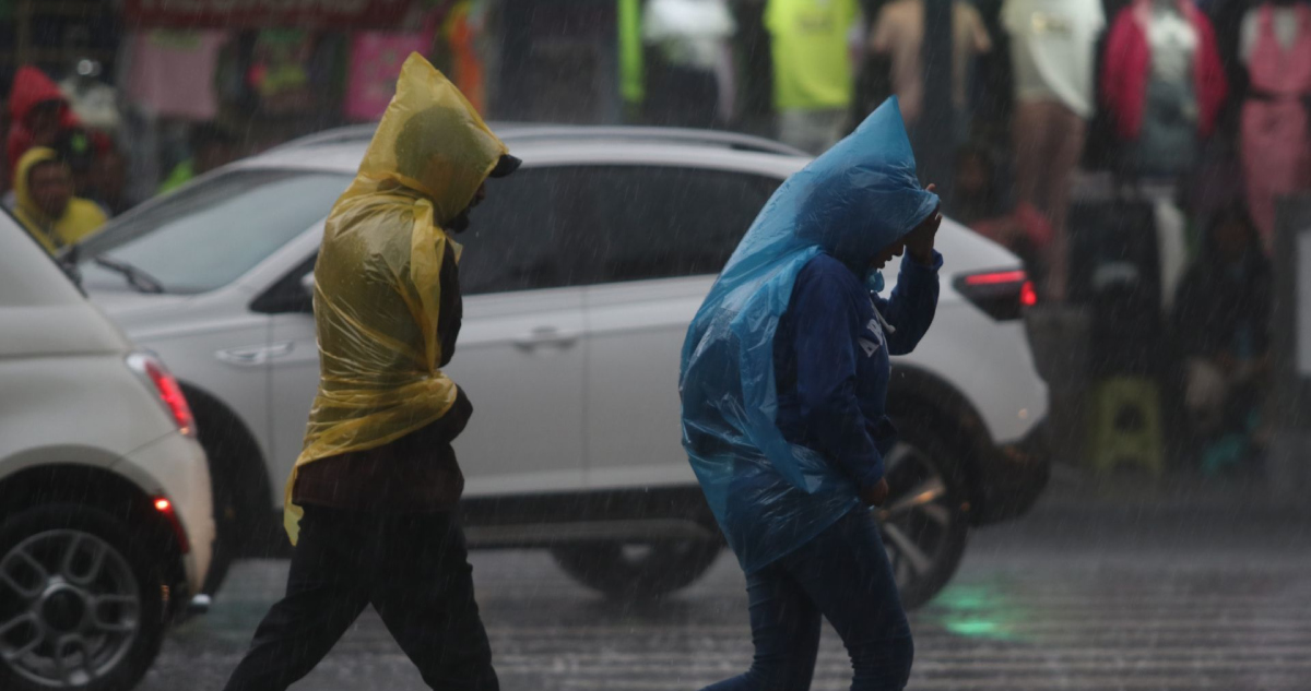 La Secretaría de Gestión Integral de Riesgos y Protección Civil (SGIRPC) reportó que persistirán las lluvias esta tarde en la Ciudad para tomar precauciones.